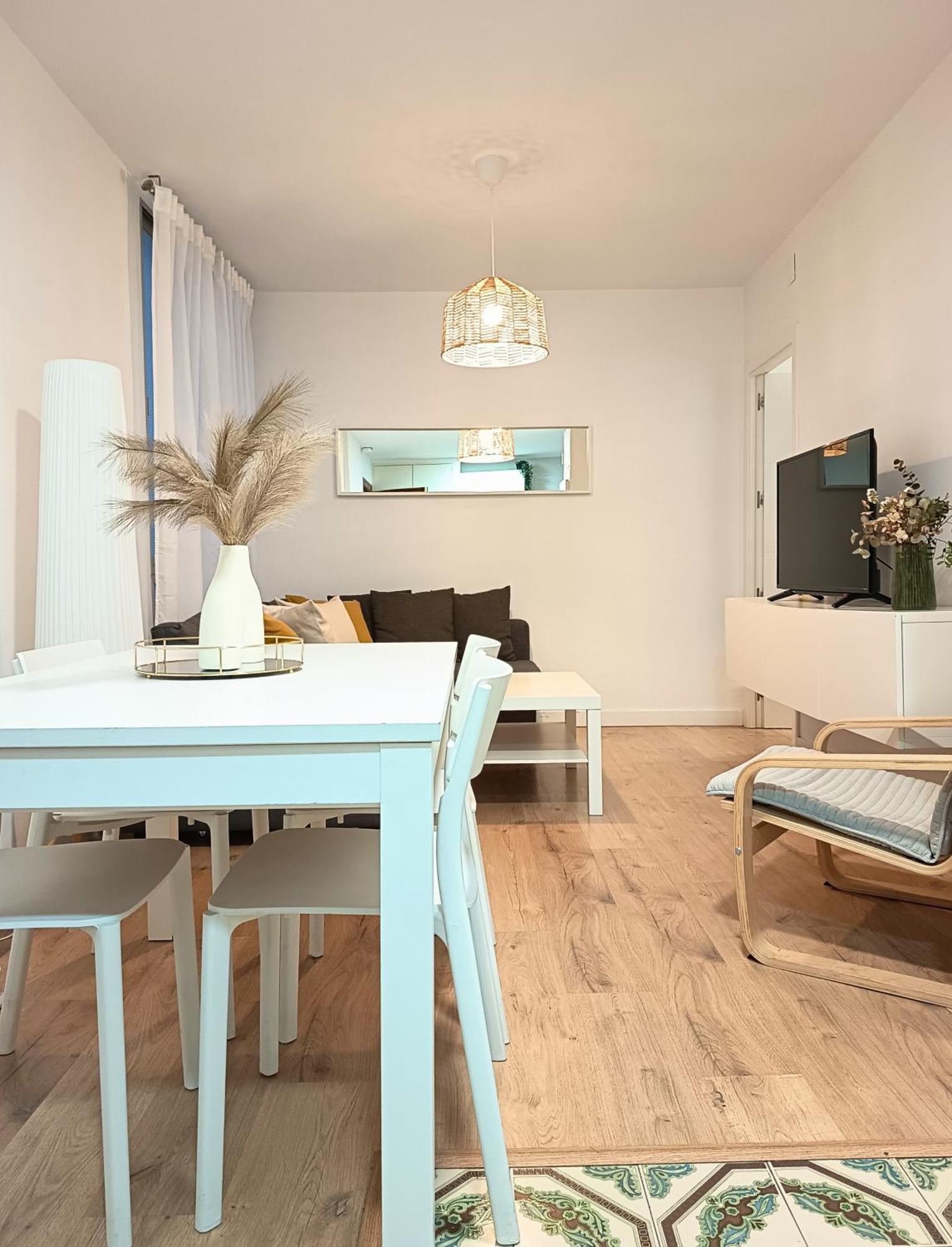 Modern Plaza De Toros Apartment With Free Parking 格拉纳达 外观 照片